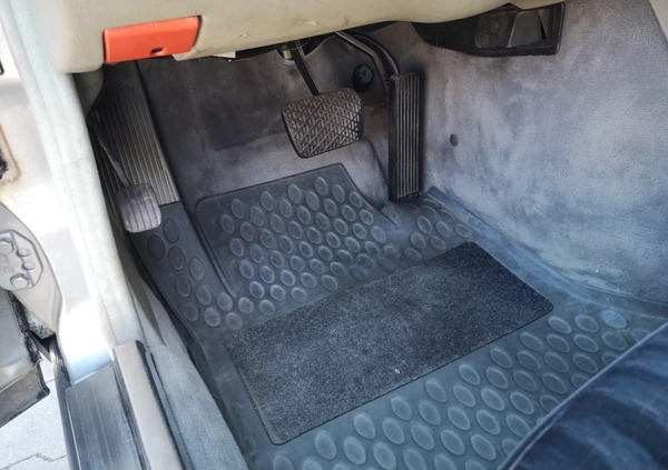 Mercedes-Benz W124 (1984-1993) cena 8999 przebieg: 346170, rok produkcji 1988 z Szczecin małe 529
